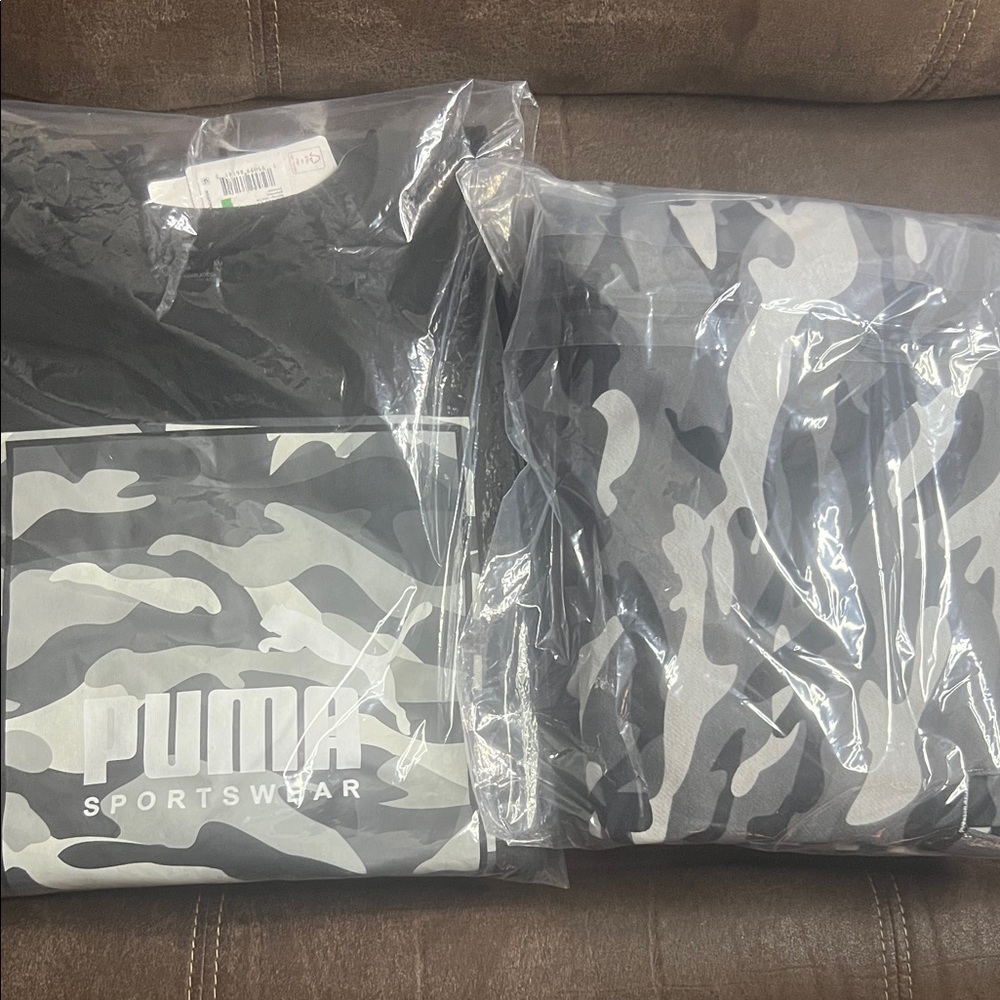 Puma Men's size Large Short SET Sleeves Camo Tee in Black and Gray NWT